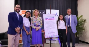Día de la Niña en Ecuador niñas enfrentan desafíos clave para sus derechos