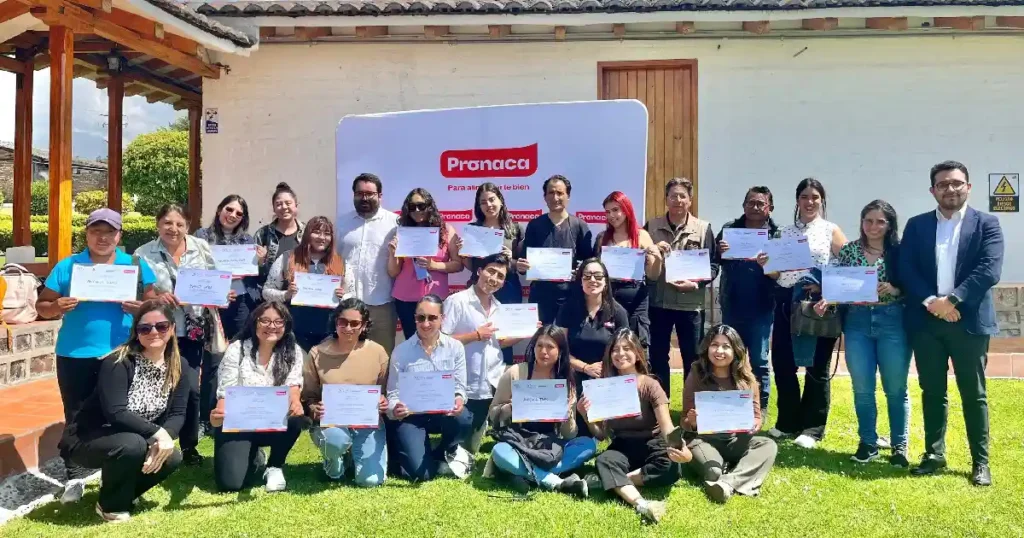 Empresas ecuatorianas refuerzan compromiso con los ODS 1 Empresas ecuatorianas capacitan periodistas en sostenibilidad y ODS
