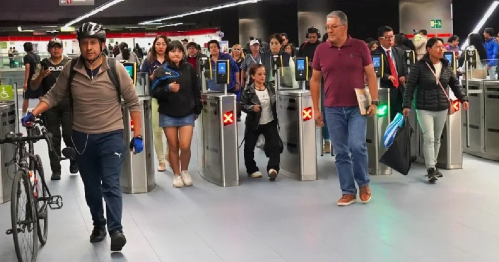 El Metro de Quito superó 5,3 millones de viajes en octubre