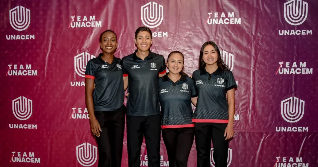 UNACEM y UDLA impulsan diálogo sobre el rol del sector privado en el deporte ecuatoriano.